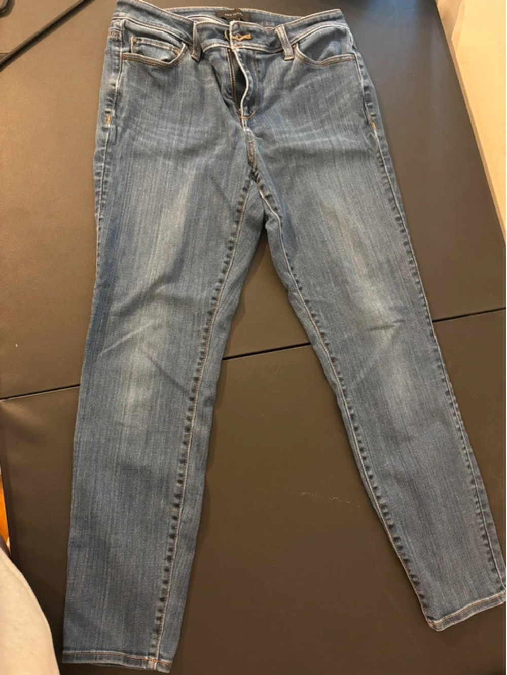 Ann Taylor jeans size 8